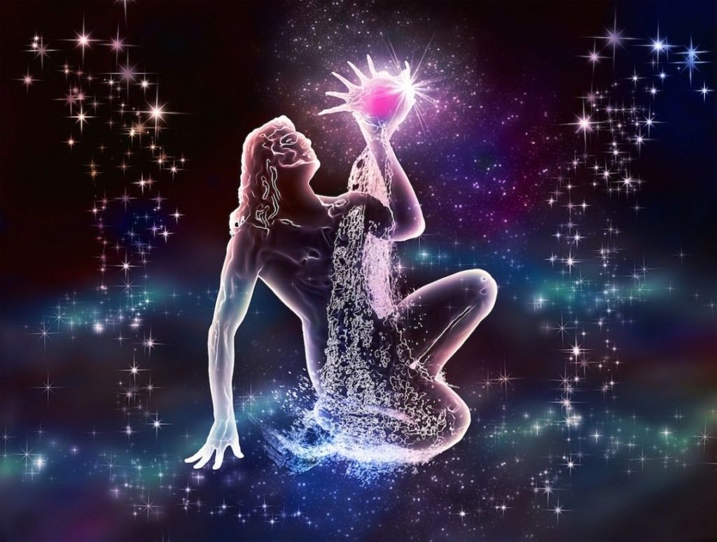 New Moon In Aquarius Changes Around Social Networks & Friendships